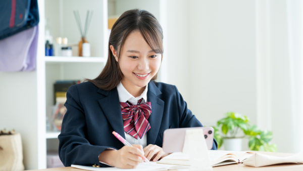 【2026年最新】東進「新年度特別招待講習」を元校舎長が徹底解説！おすすめ講師やよくある質問も説明します